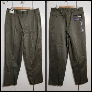 NWT 38x32 Roundtree & Yorke Olive Green Straight Leg Trouser Dress Pants